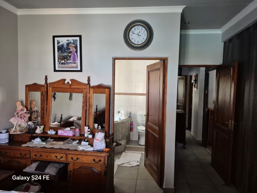 3 Bedroom Property for Sale in Waterval East North West